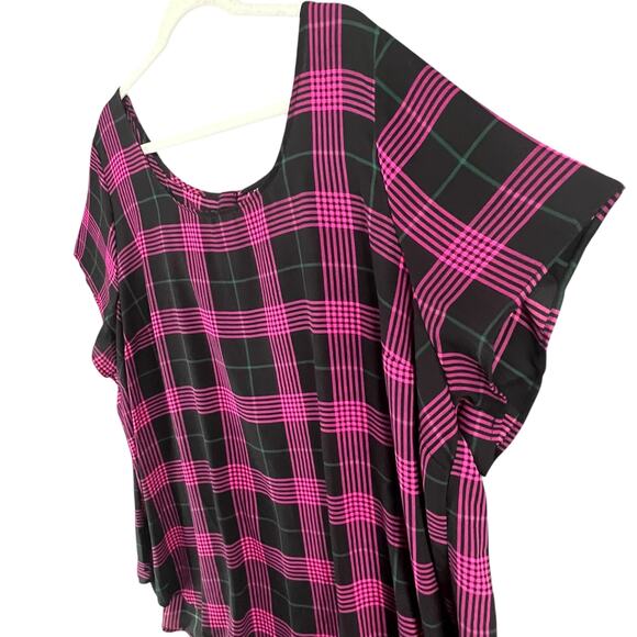Torrid Shirt Womens 4XL Black Pink Plaid Short Sleeve Button Back Top Plus Size - Picture 3 of 15